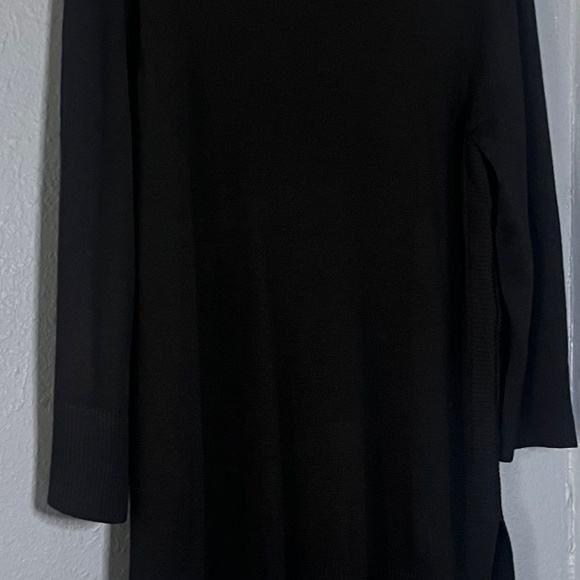 Cocobleu Sweater Women’s XL Plain Black Lightweight Thin Side Slit Sides NWT - Picture 4 of 8